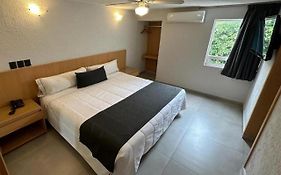 Hotel Emperador centro Guadalajara y Remodelado